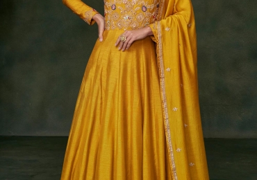 Buy Stunning Designe Anarkali Suits at Lika A Diva